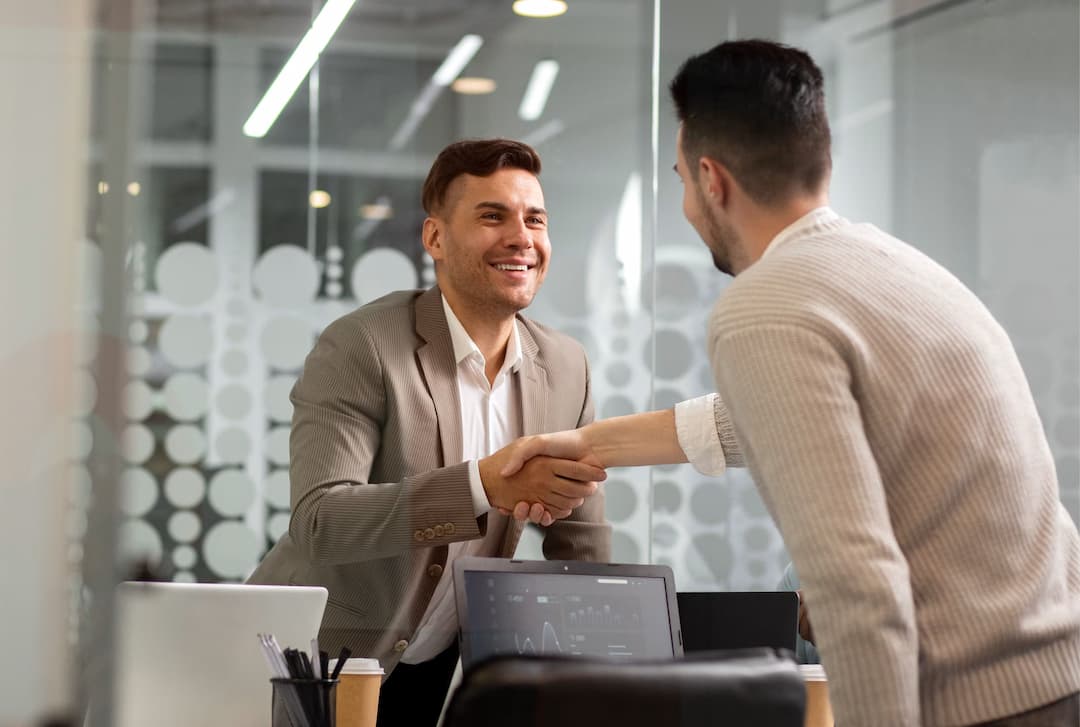 Customer Loyalty: Definition, Tips & Examples for E-Commerce